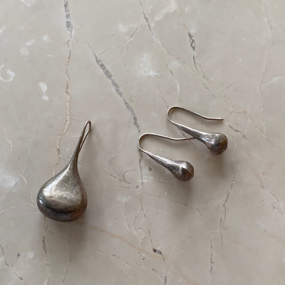 Sterling silver pendant and drop earring set